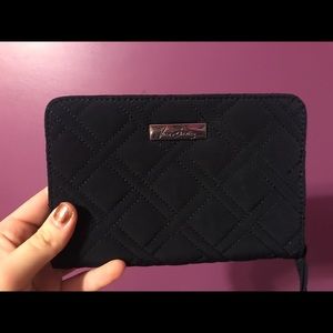 Vera Bradley Wristlet (Navy)